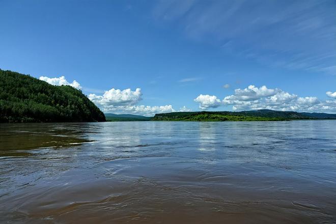 黑龙江之旅，探索雪域风光与美食之旅🏔️🍲🌳