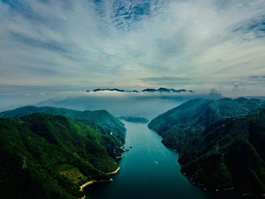 荆楚文化新传承，湖北绿色发展谱新篇